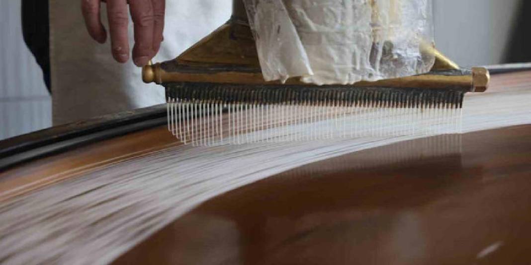 45 yıllık bakır tepsi geleneğiyle pişiyor: Kilosu 180 TL 5